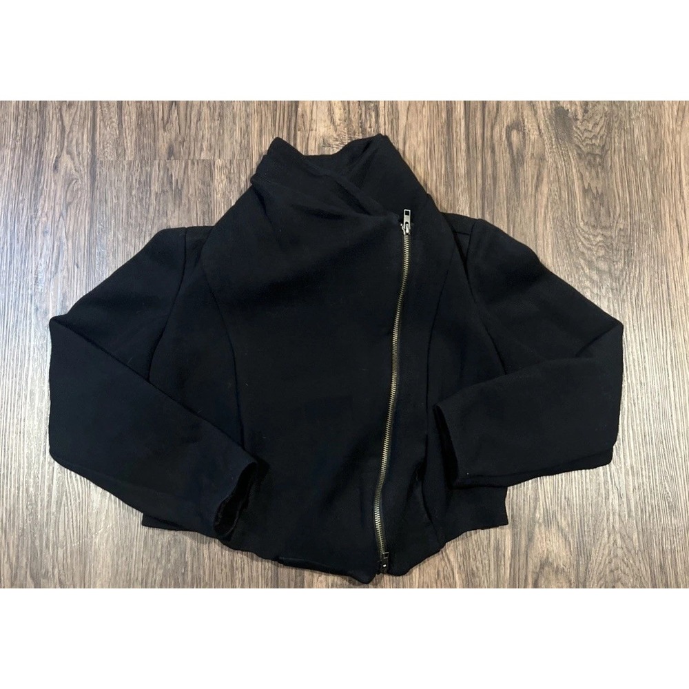 Vince Women's Cross zip Up Jacket Color Black size S